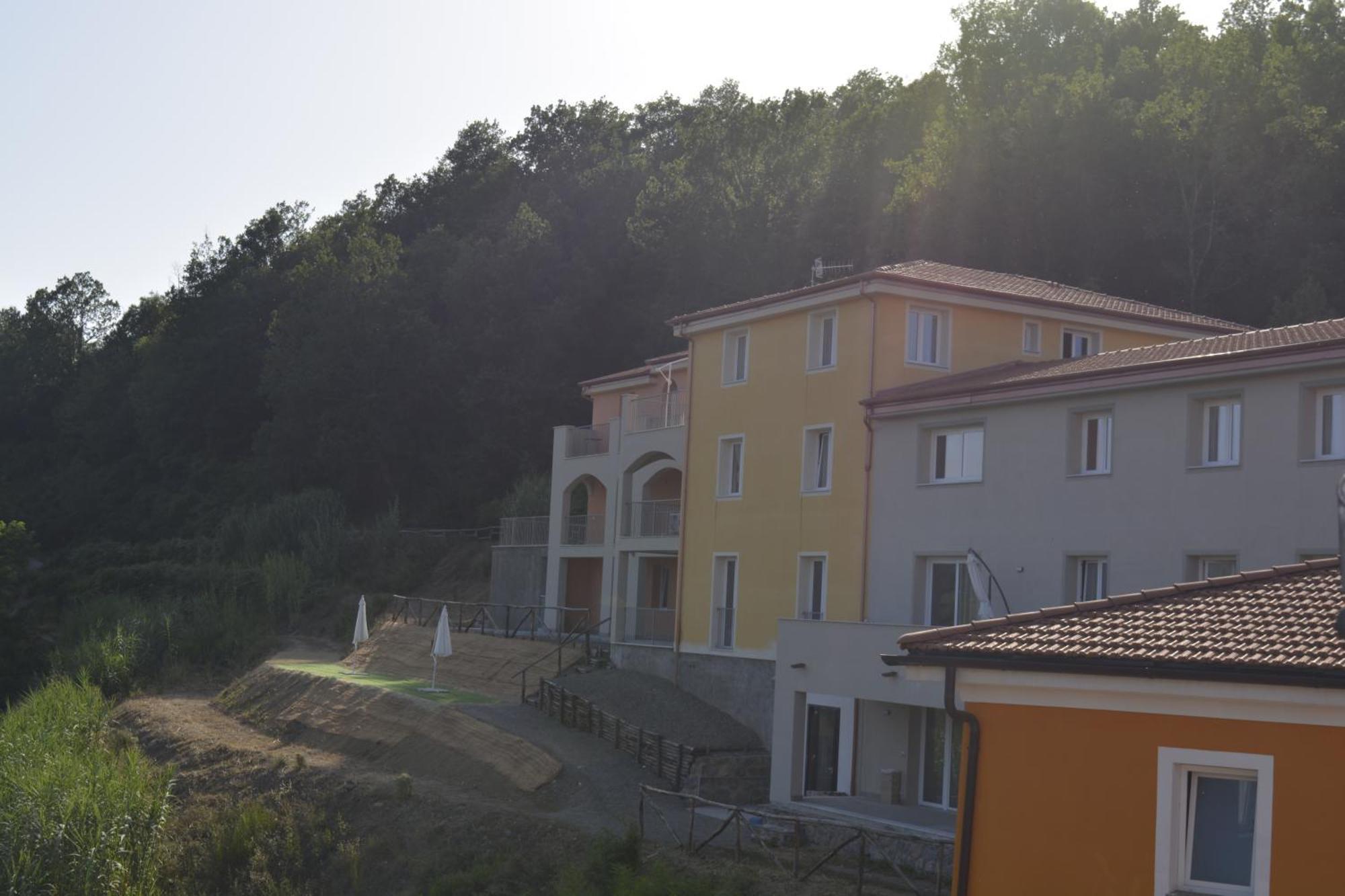 Castagnarossa Casa Vacanze Beverino Eksteriør billede
