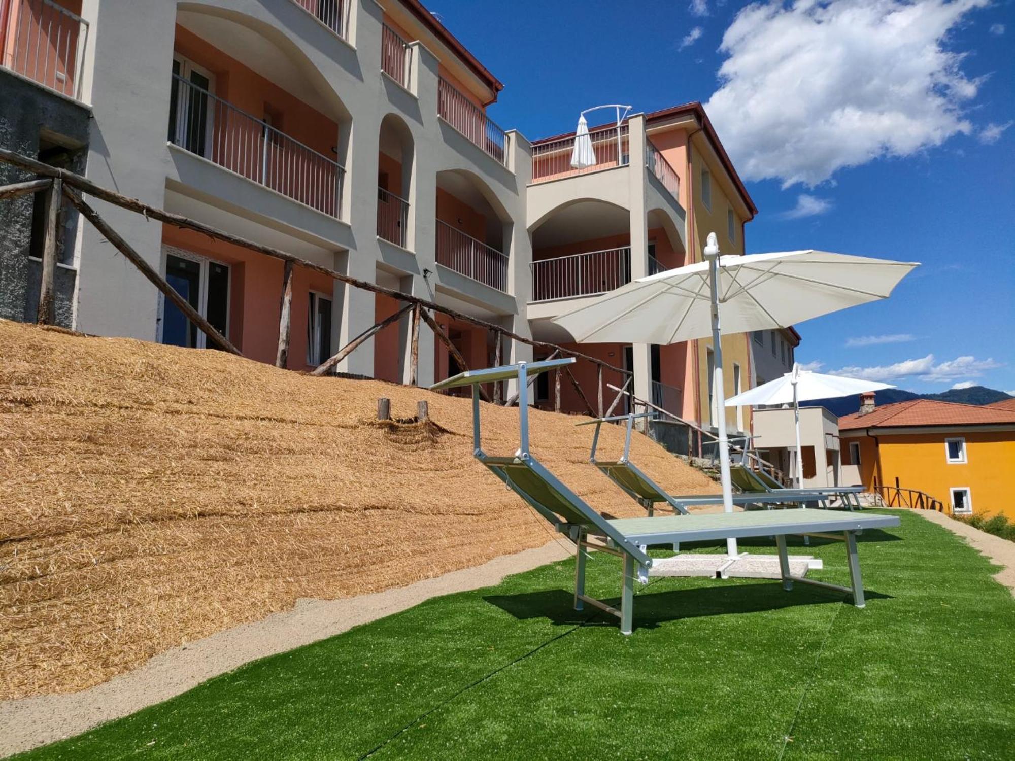 Castagnarossa Casa Vacanze Beverino Eksteriør billede