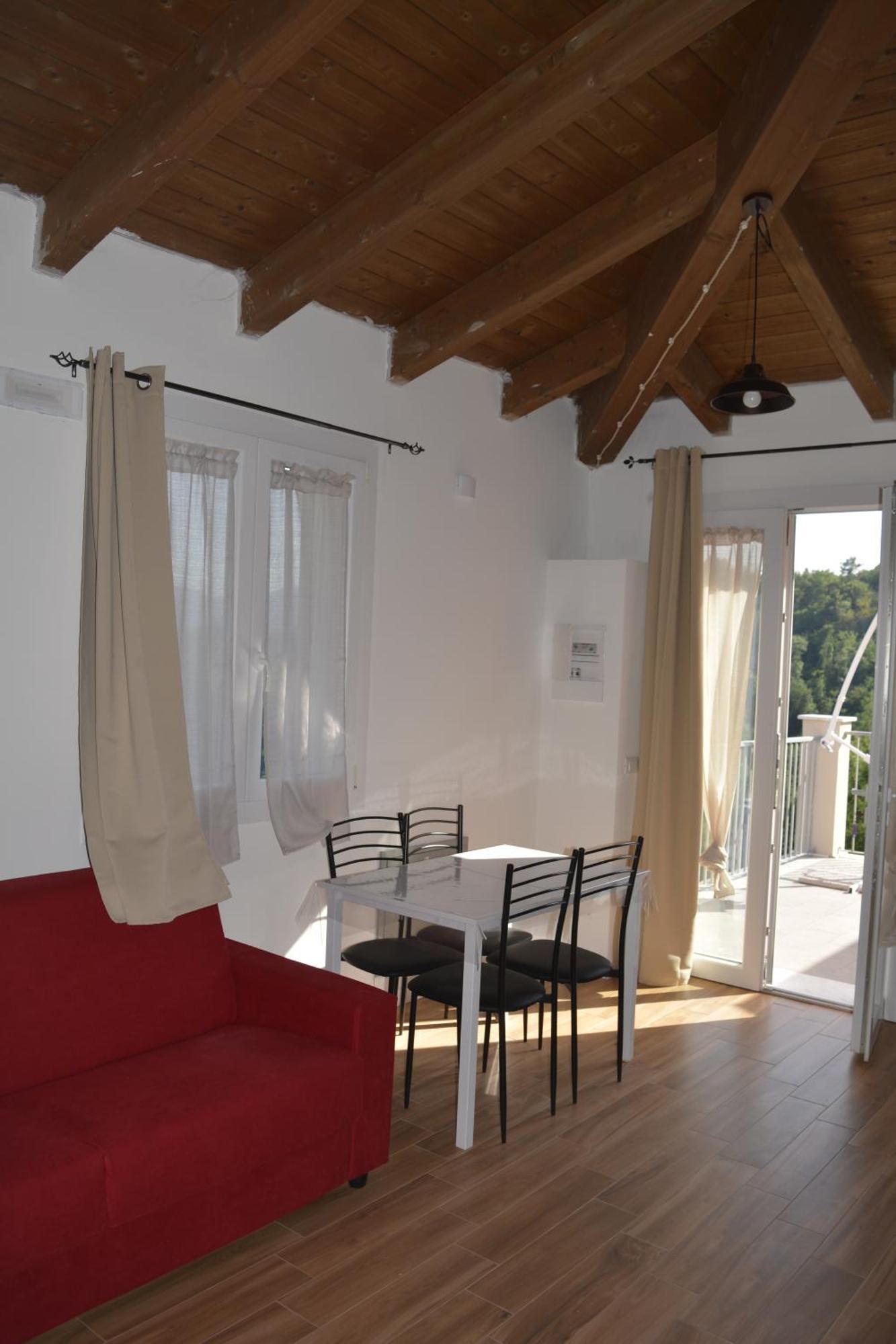 Castagnarossa Casa Vacanze Beverino Eksteriør billede
